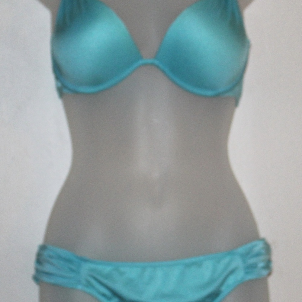 Victoria's Secret Bikini Set Swim Med